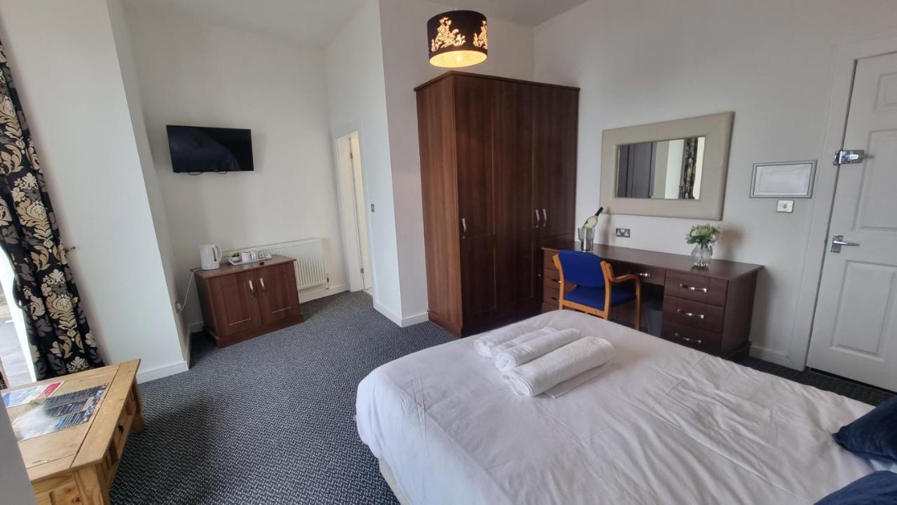 The Queen Vic Hotel Sunderland  Exteriör bild